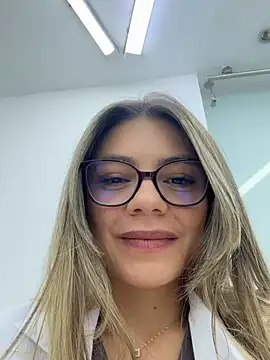 دردشة alicee16 الجنسية المباشرة