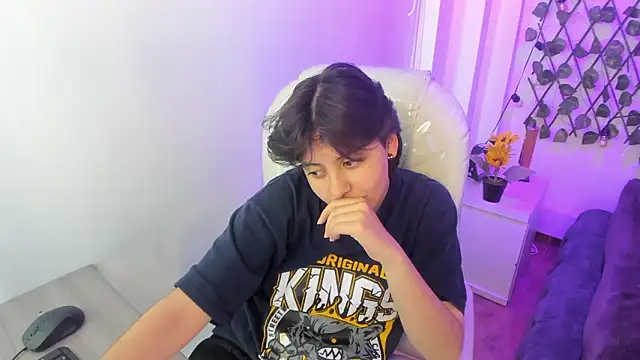 Chatroom XXX en direct de Nathaly_ds