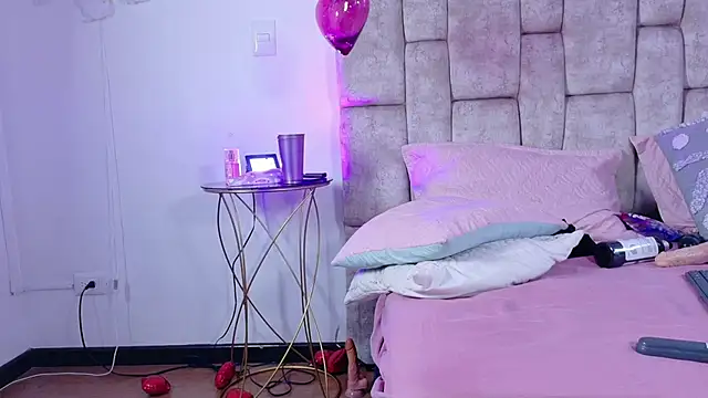 MiiaBlumm_ Webcam-Show