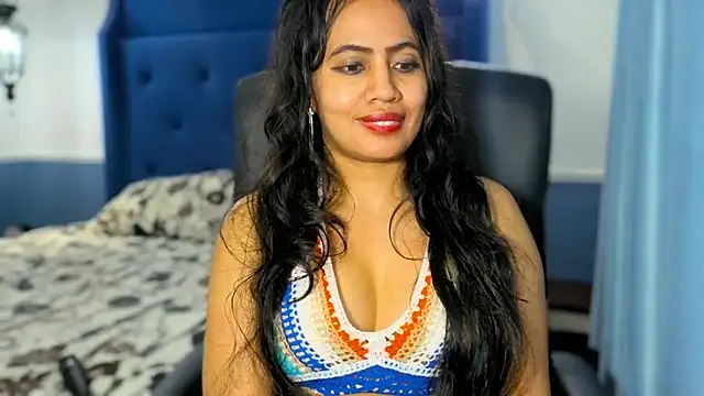 Show modela FannyXhot na web-kameri