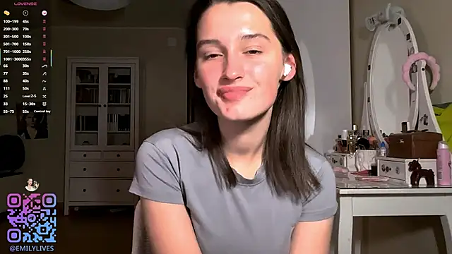 DarlineBrustera webcam show