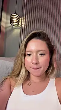 MiaPetit_ – Live XXX-chat