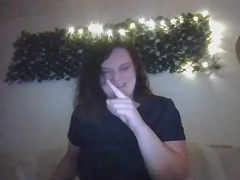 Elo__n Webbikameraesitys