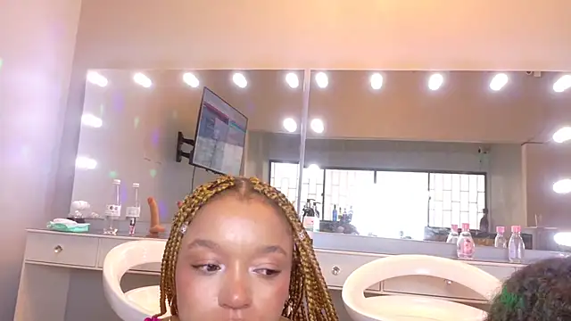 chocolatecrememia   – Live XXX-chat