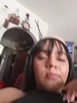 Chat +18 de Katy_RoseX ao vivo