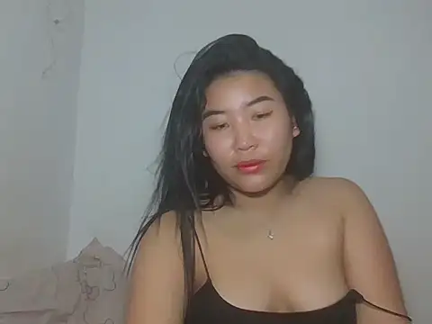 Zyeiii Chat XXX in diretta