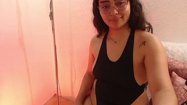 _Kim__M Live XXX-chat