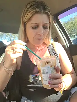 NikkiBlisss' Live XXX Chat