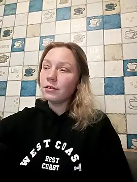 Anna_wey Adlı Modelin Canlı XXX Sohbeti