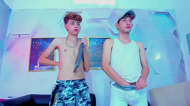 Spicy_guys Obrolan Langsung XXX