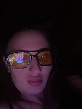 XXX chat uživo modela Flossy_Vettie