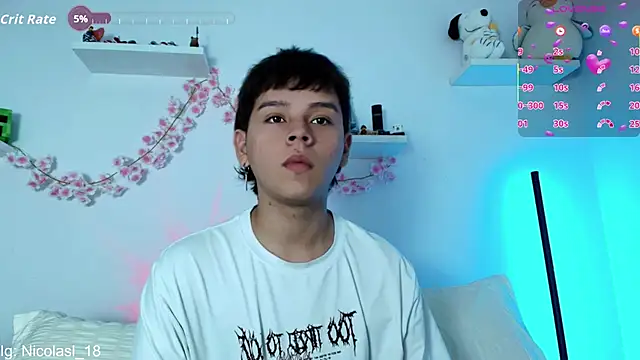 XXX chat uživo modela nico_leroy
