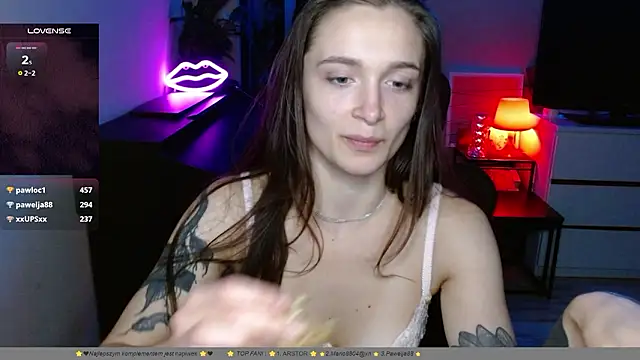 XXX chat uživo modela __Leyla__