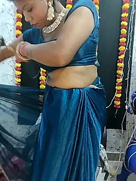 Horny_Ishika 现场XXX聊天