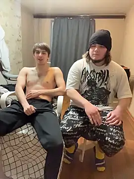 دردشة desiredude9 الجنسية المباشرة