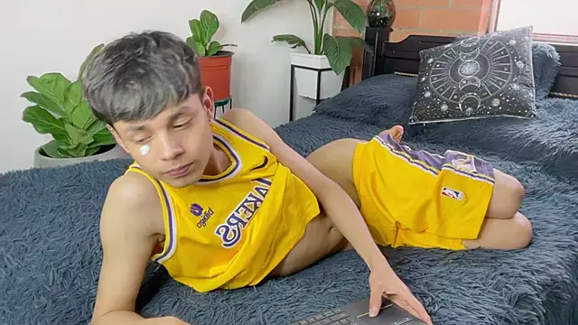 Andy_Belier23 Live XXX-chat