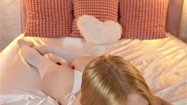 ChannelAngelessn Live XXX chat