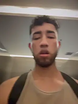 liam_bronw 即時 XXX 聊天