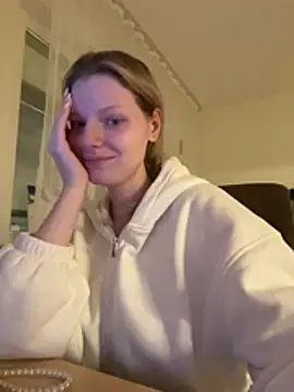 MaryHigginsのライブXXXチャット