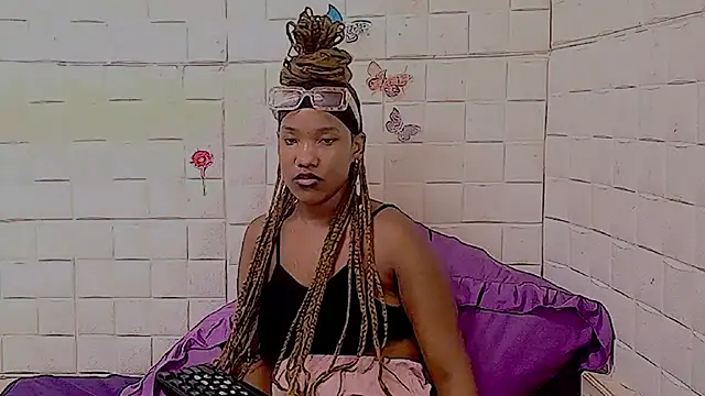 EroticSexyPrada 现场XXX聊天