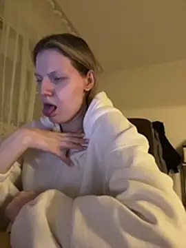 MaryHiggins' Live XXX Chat