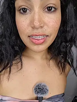 Živý XXX chat Putaalexa