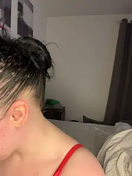 riri_bstvx ওয়েবক্যাম শো