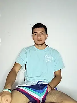 Chat XXX en directo de Thick_Cock