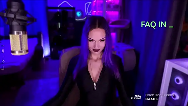 ml_milana live XXX chat