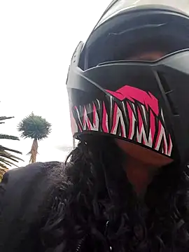 Онлайн чат XXX You-sexy-starr