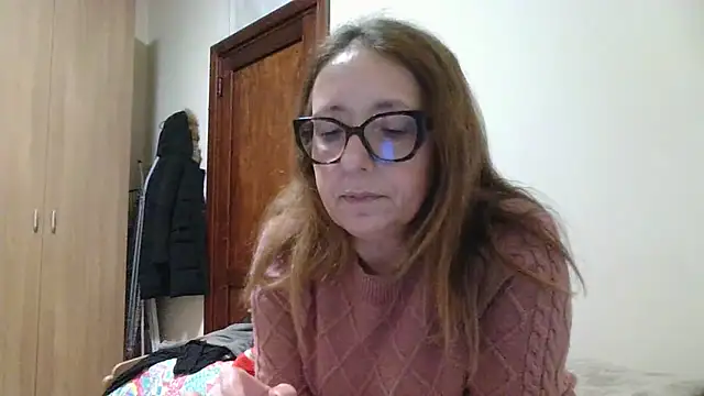 Miasexmilf Adlı Modelin Canlı XXX Sohbeti