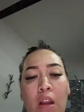 Danielavegax élő XXX-chatje