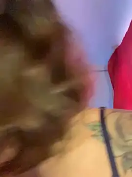 Chat XXX ao vivo de LiliJones_