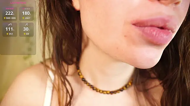 alma_yammy 现场XXX聊天