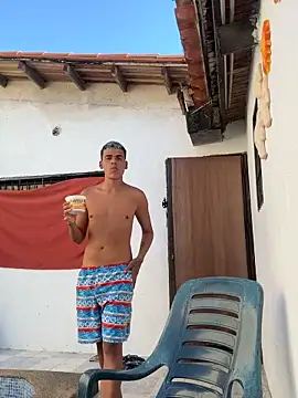 PrincesLeoのライブXXXチャット