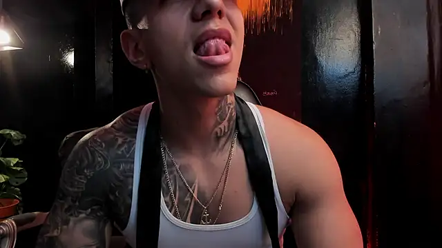 Chat XXX Live SalvatoreDmore