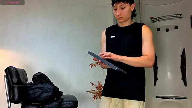 Chat XXX Live enzo_steel