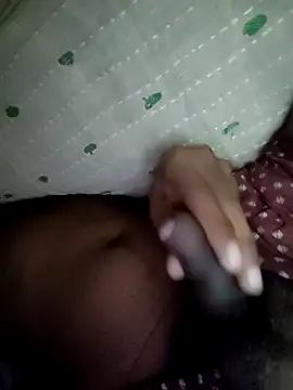 play_boy-raj007 Adlı Modelin Canlı XXX Sohbeti