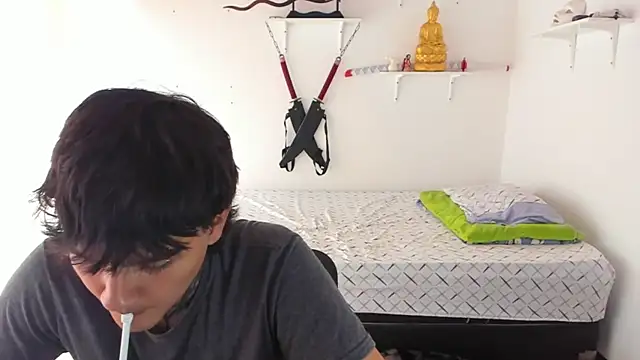 Chat XXX ao vivo de Your_Tao