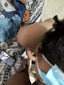 XXX chat uživo modela Sweetfuck2002