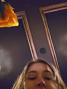 Show de Yammy_Yumi na webcam