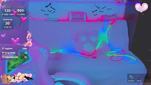 Lolisuccub Show in webcam