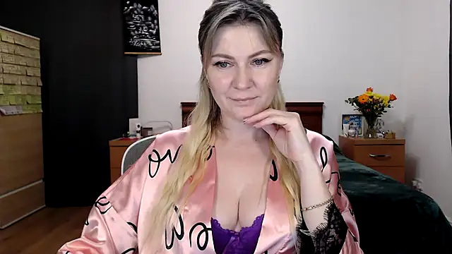 دردشة ParadiseAlina الجنسية المباشرة