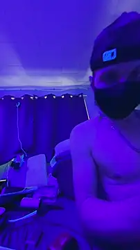 Živý XXX chat Cloudd_Kingg_Iceyyy