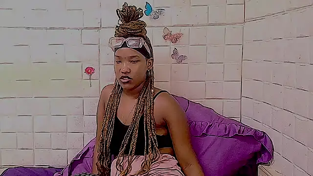 Chat +18 de EroticSexyPrada ao vivo