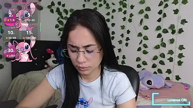 XXX chat uživo modela Asenaesmee