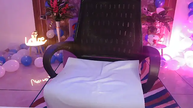 Chat +18 de Misha_01 ao vivo