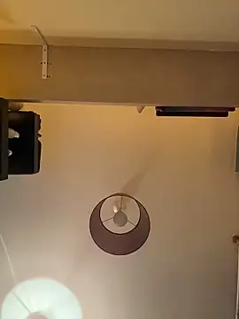 Chatroom XXX en direct de Carlita_cute