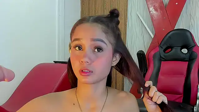 MarianaManzur: онлайн-секс-чат