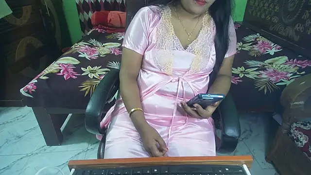 Živý XXX chat BengaliQueenStar